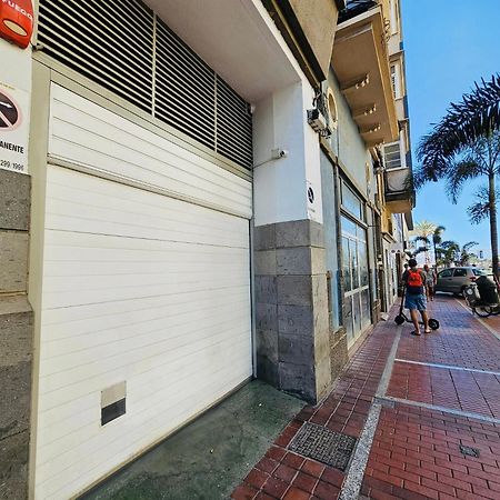 Las Canteras New 2 Bedrooms Flat At The Beach Parking Optional Las Palmas de Gran Canaria Eksteriør bilde