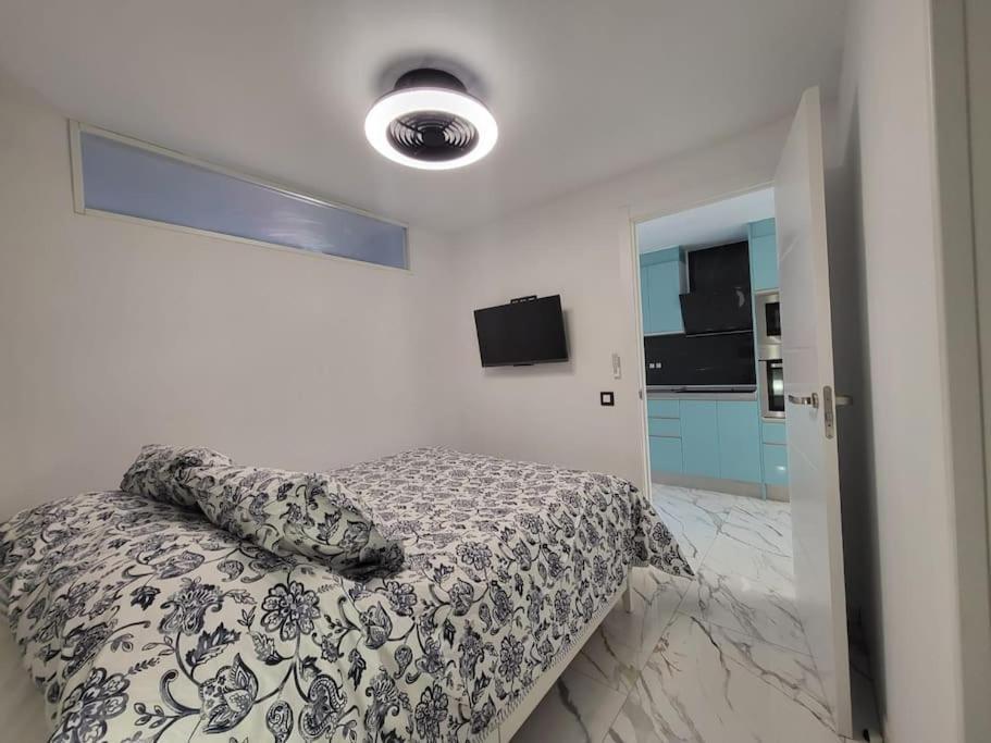 Las Canteras New 2 Bedrooms Flat At The Beach Parking Optional Las Palmas de Gran Canaria Eksteriør bilde